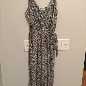 Kaileigh Jumpsuit- so cute and comfortable! Worn once.